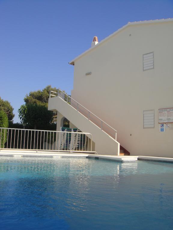 Apartamentos Rayma I-II-III Cala Blanca (Menorca) Exterior foto