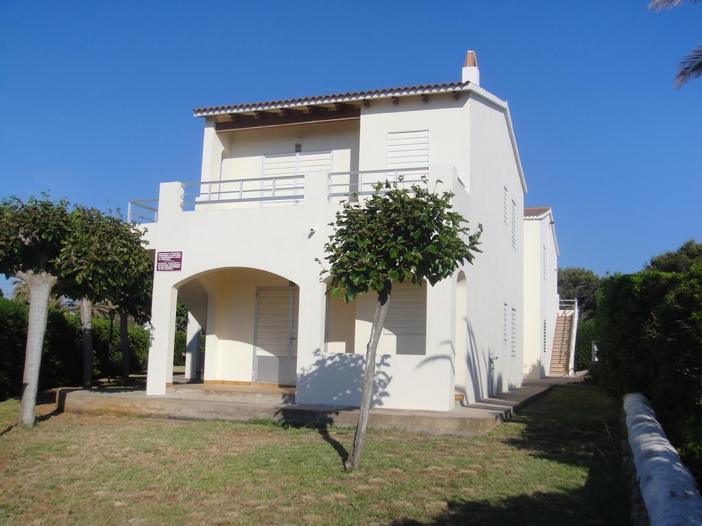 Apartamentos Rayma I-II-III Cala Blanca (Menorca) Exterior foto